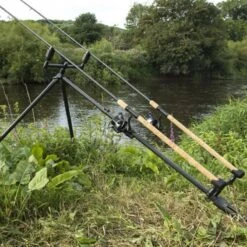 Korum Deluxe River Tripod -Fox Winkel 4023970Korum Deluxe River Tripod 5